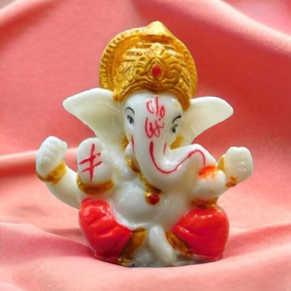 Ganpati Idol for Car Dashboard | Beautiful Lord Ganesha Car Dashboard Idol Figurine Showpiece Sculpture Hindu Good Luck God